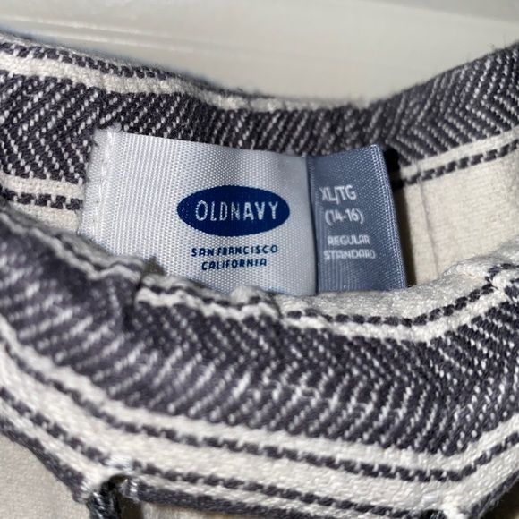 Boys Striped Shorts - Picture 3 of 5